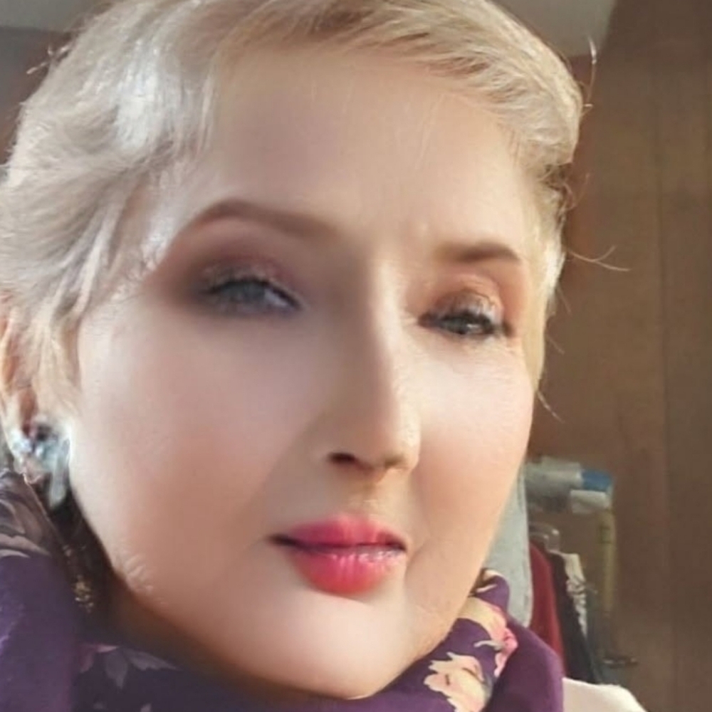 Meet your Posher, Ruthanne